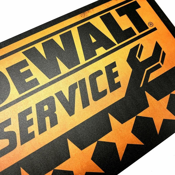 DEWALT  サインボード　メタルサイン　A4　ガレージ　ブリキ看板