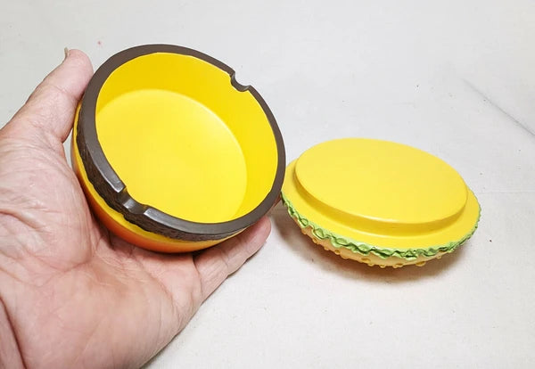 陶器製の蓋付きハンバーガー【ハンバーガー灰皿　シンプル】10cm