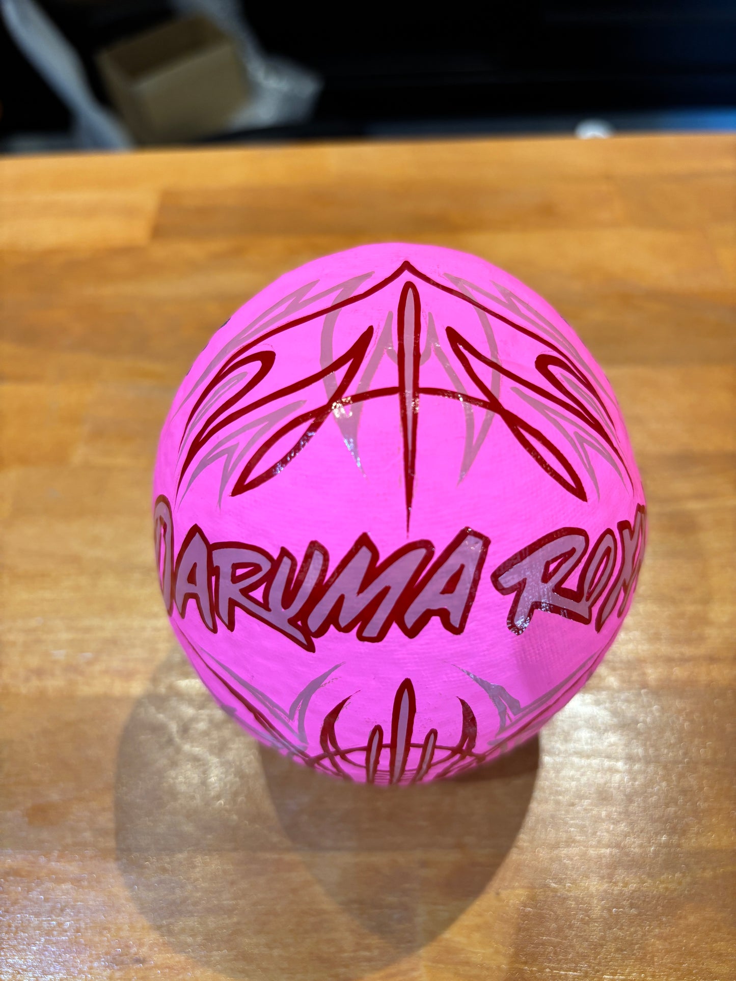 カスタム達磨「DARUMA ROXX」ピンク