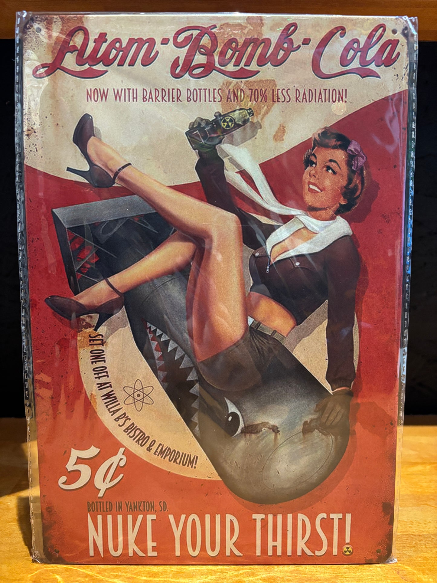 ATOM BOMB CAFE／Pin-Up  サインボード　メタルサイン　A4