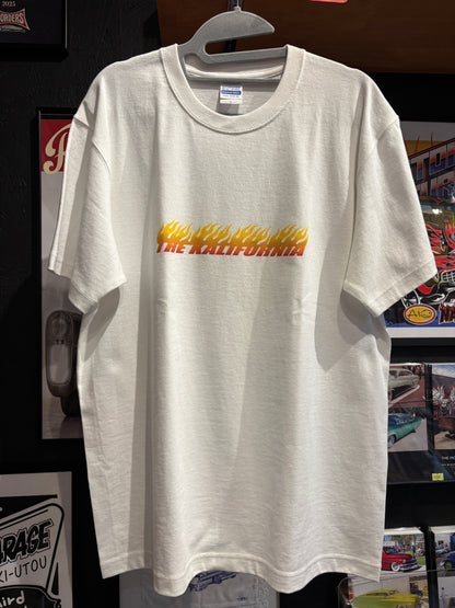 THE KALIFORNIA「フレイムスロゴTシャツ」ホワイト