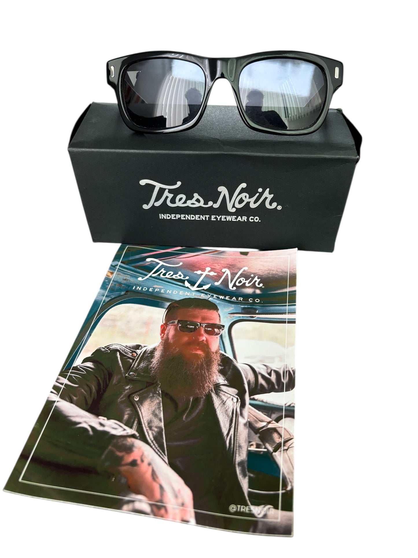 TRES NOIR トレノアサングラス "SIXTY ONE"  BLACK + BARBER POLE